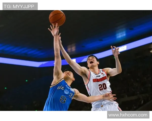 CBA常规赛精彩对决北京队迎战广东队全力争胜