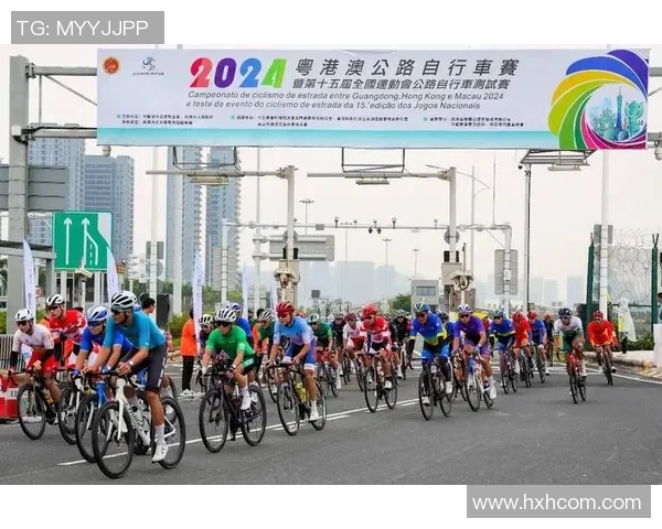 十五运会公路自行车赛衔接粤港澳三地,选手慨叹:“在港珠澳大桥上骑行真实难以想象!” 十五运会公路自行车赛衔接粤港澳三地,选手慨叹:“在港珠澳大桥上骑行真实难以想象!”